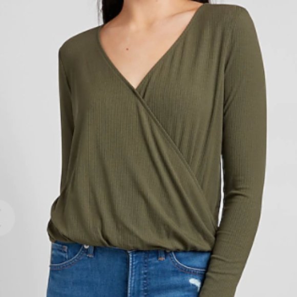 NWT XXS Green Ribbed Wrap Front Tee - Picture 2 of 2